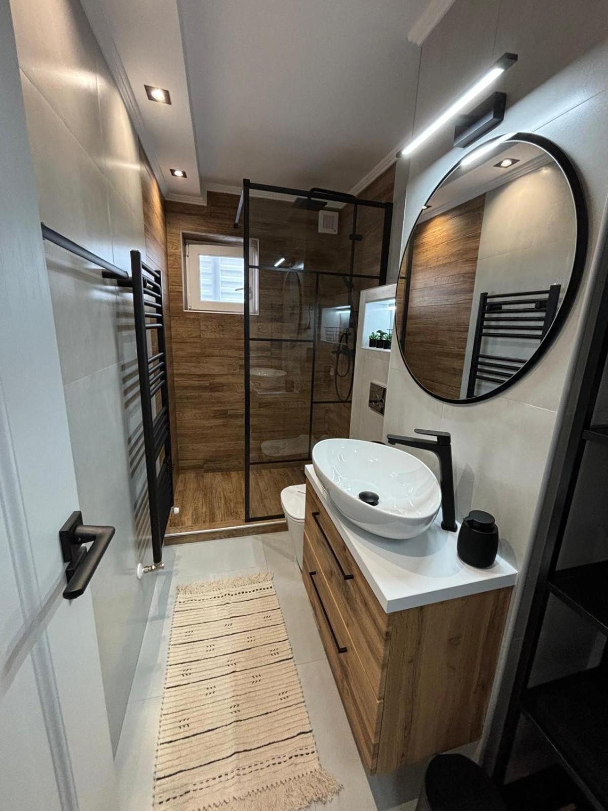Rorada Apartament Făgăraş Buitenkant foto