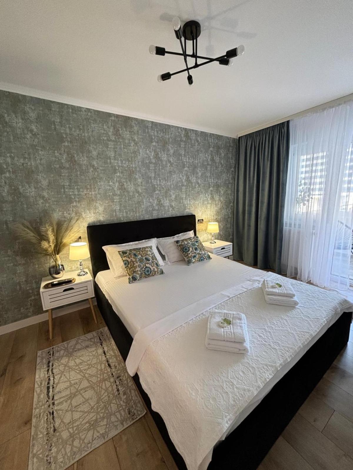 Rorada Apartament Făgăraş Buitenkant foto
