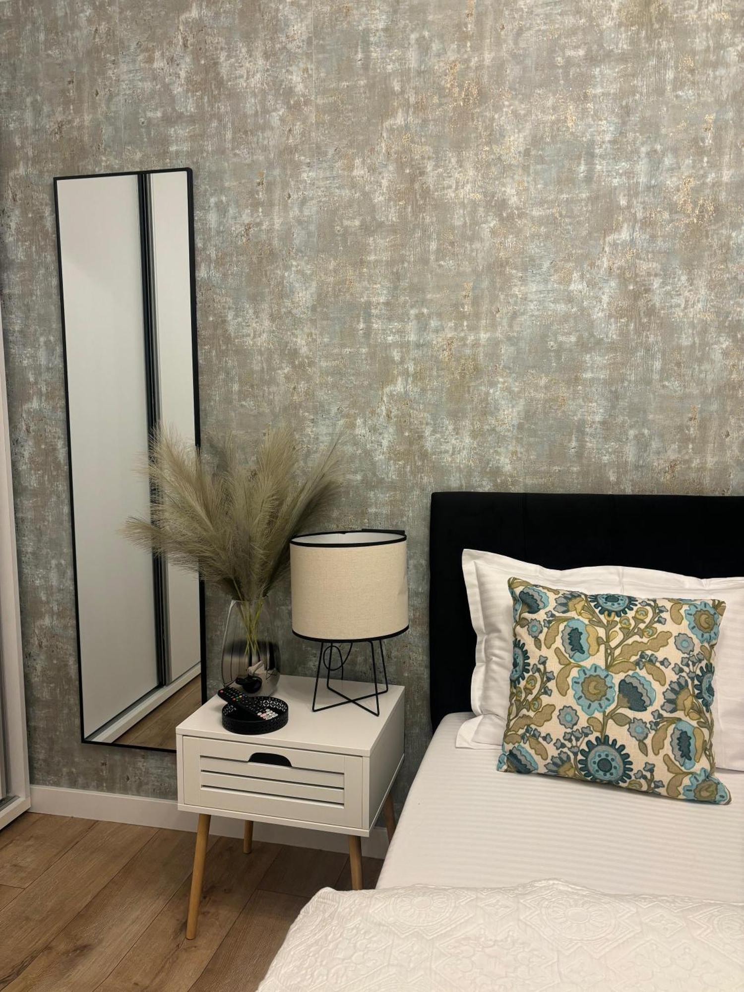 Rorada Apartament Făgăraş Buitenkant foto
